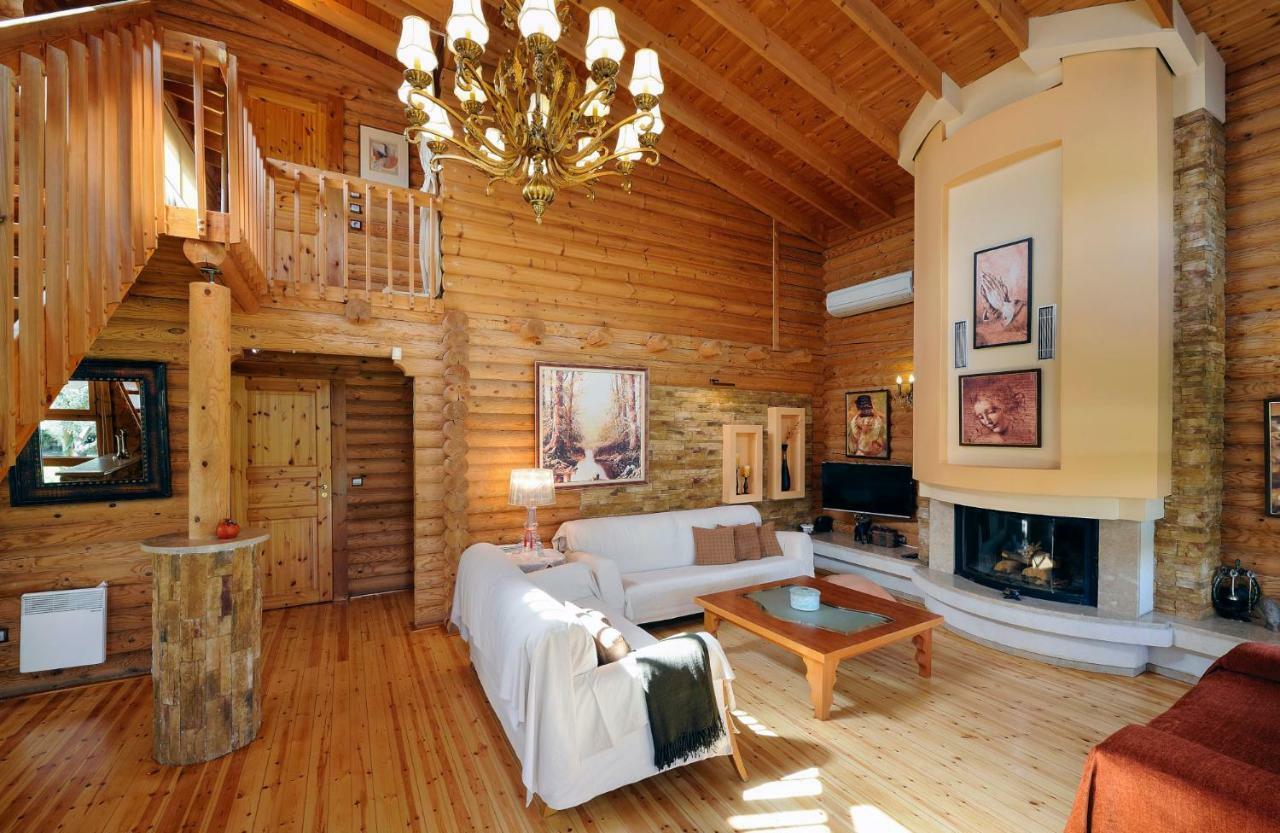 Lakkia - Wooden Residence Екстер'єр фото